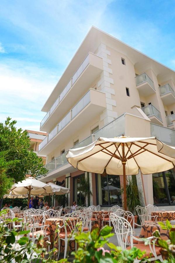 Hotel Pineta Bellaria-Igea Marina Zewnętrze zdjęcie