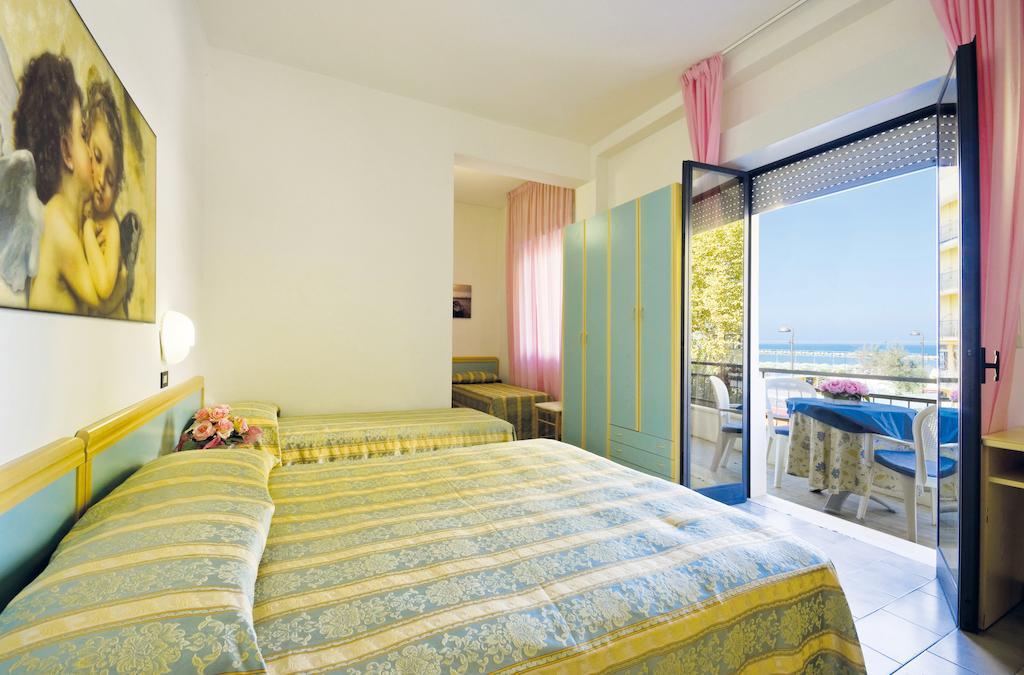 Hotel Pineta Bellaria-Igea Marina Pokój zdjęcie