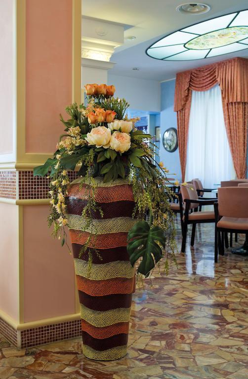 Hotel Pineta Bellaria-Igea Marina Zewnętrze zdjęcie