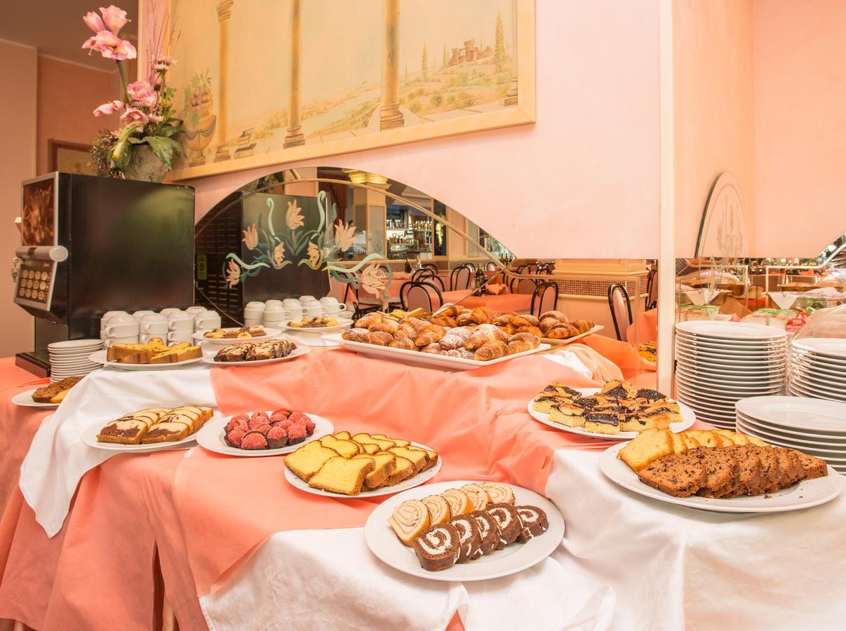 Hotel Pineta Bellaria-Igea Marina Zewnętrze zdjęcie