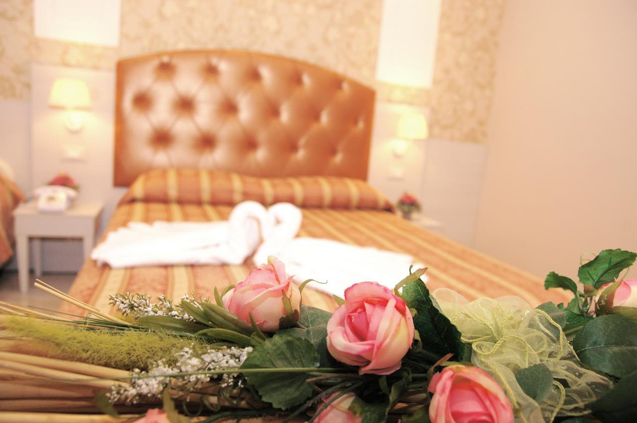 Hotel Pineta Bellaria-Igea Marina Zewnętrze zdjęcie